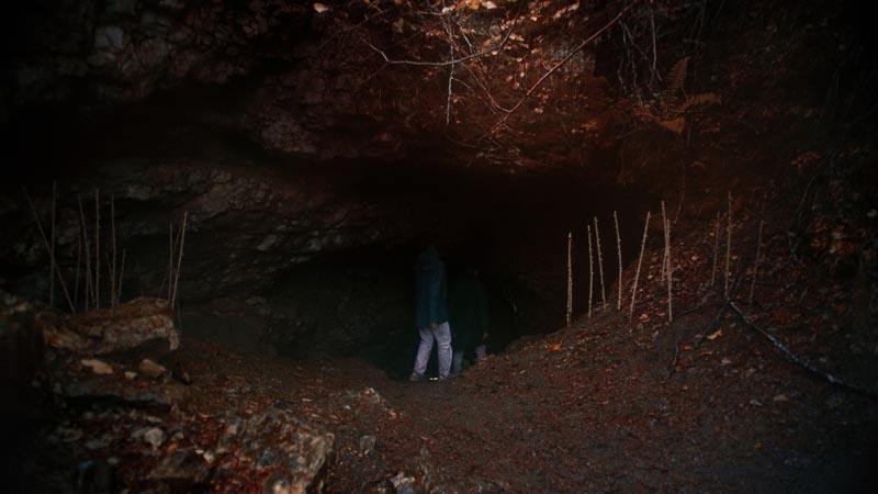 Photogramme issu du film « La Sèrâ »