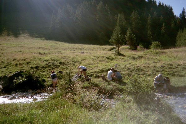 Extrait de la série « Possibilité de mémoire » : Les Contamines-Montjoie, Baignade