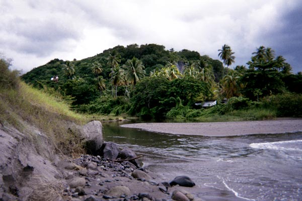 Extrait de la série « Possibilité de mémoire » : Martinique, Rivière